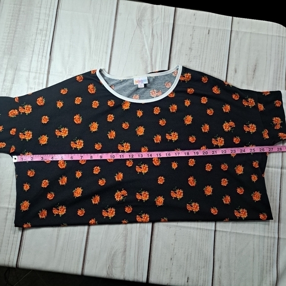 3 FOR 12 SALE Lularoe Irma Size Medium - Picture 2 of 12